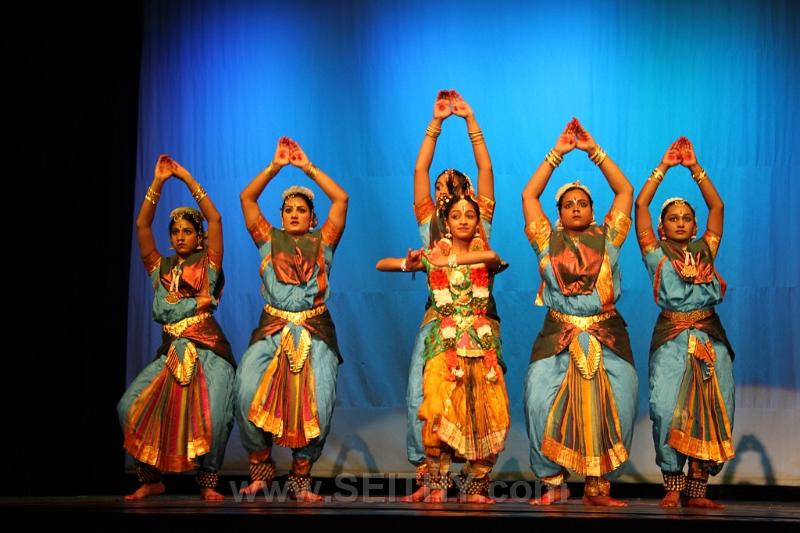 LORDKRISHNA-TORONTO300313SEITHY (373)